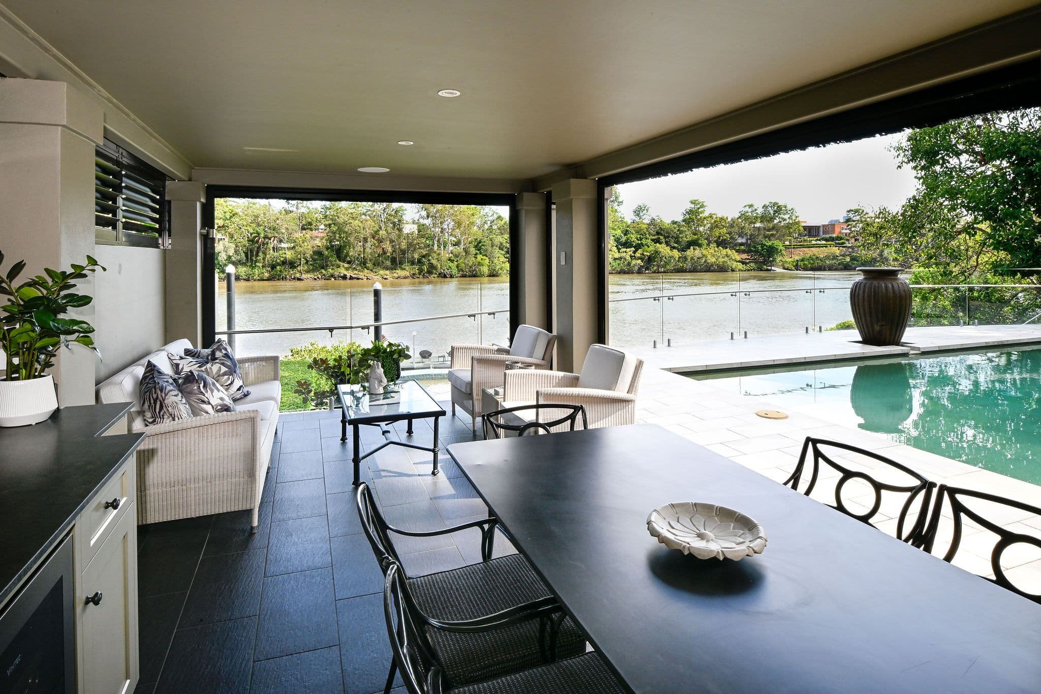 375 Brisbane Corso, Yeronga QLD 4104, Yeronga - Thumbnail 5