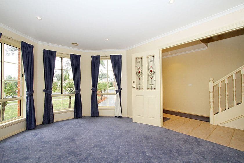218 Betula Avenue, MILL PARK VIC 3082, Mill Park - Thumbnail 4