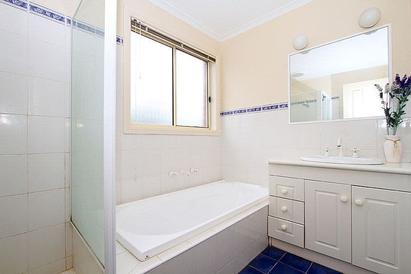 218 Betula Avenue, MILL PARK VIC 3082, Mill Park - Thumbnail 7