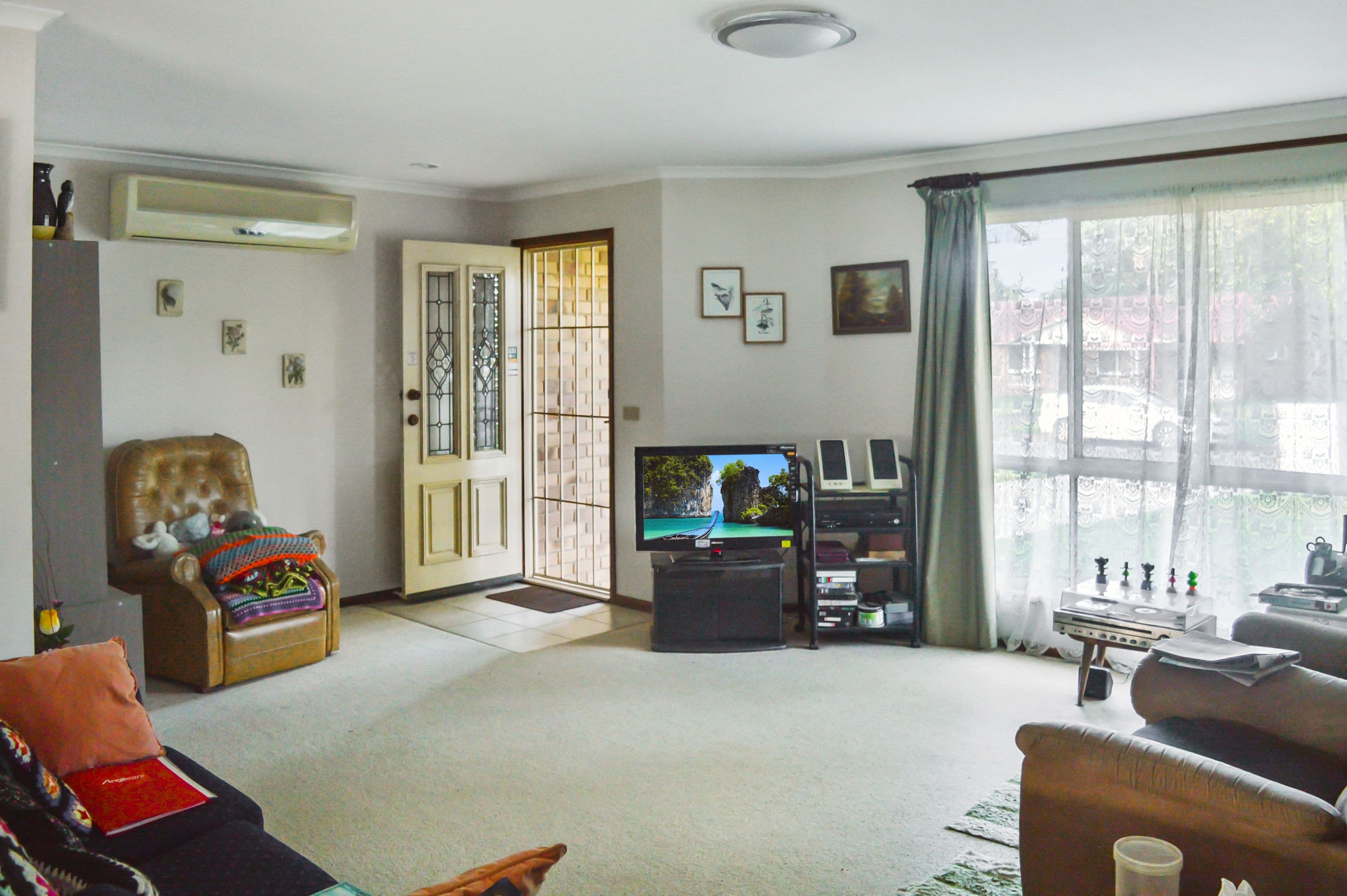 4 Litchie Street, Beerwah QLD 4519, Beerwah - Thumbnail 2