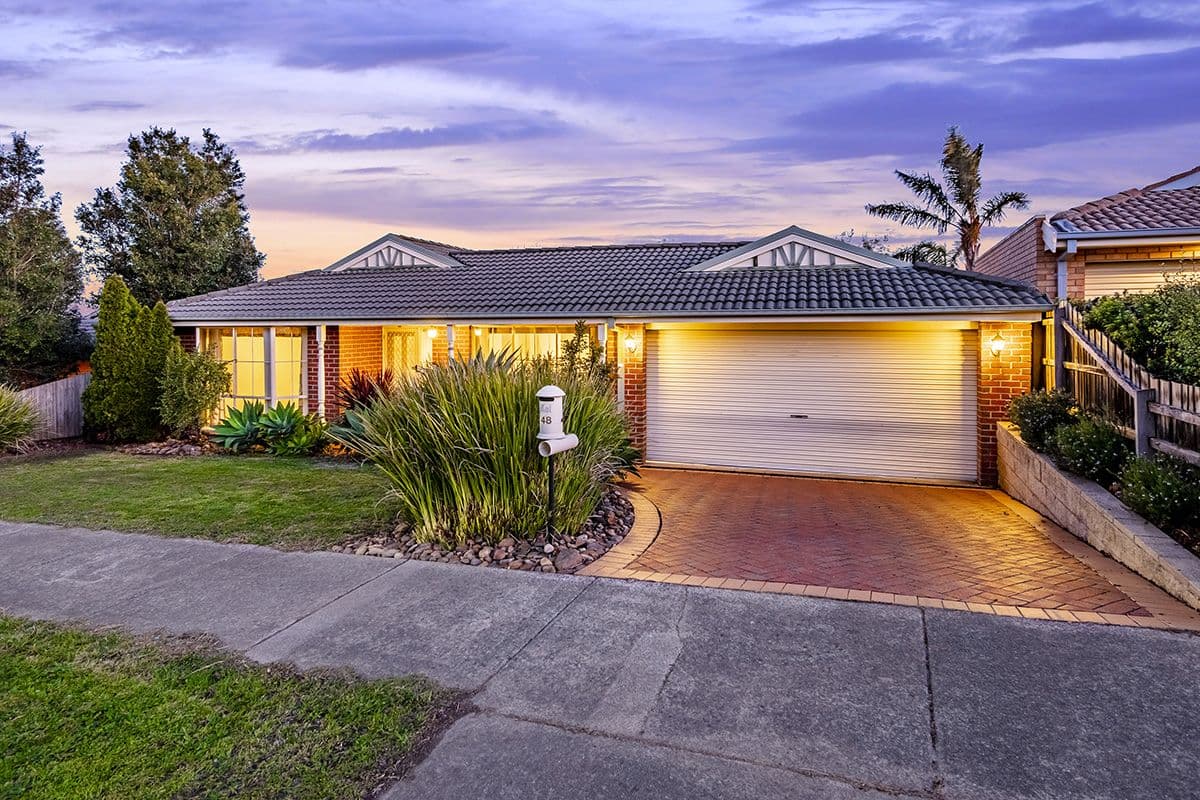 48 Earlsfield Drive, Berwick VIC 3806, Berwick - Image 1