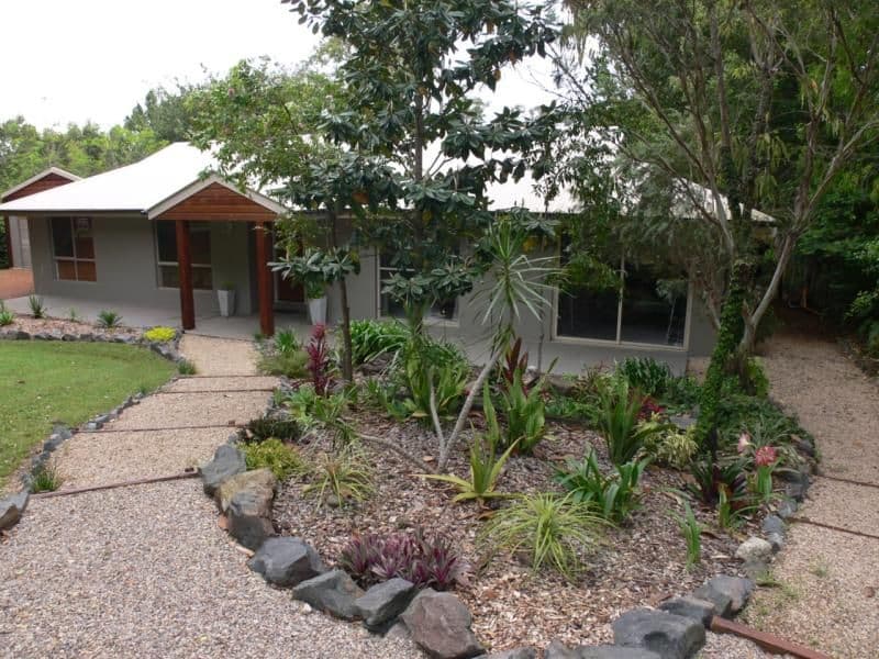10 Allan Avenue, GLASS HOUSE MOUNTAINS QLD 4518, Glass House Mountains - Thumbnail 8