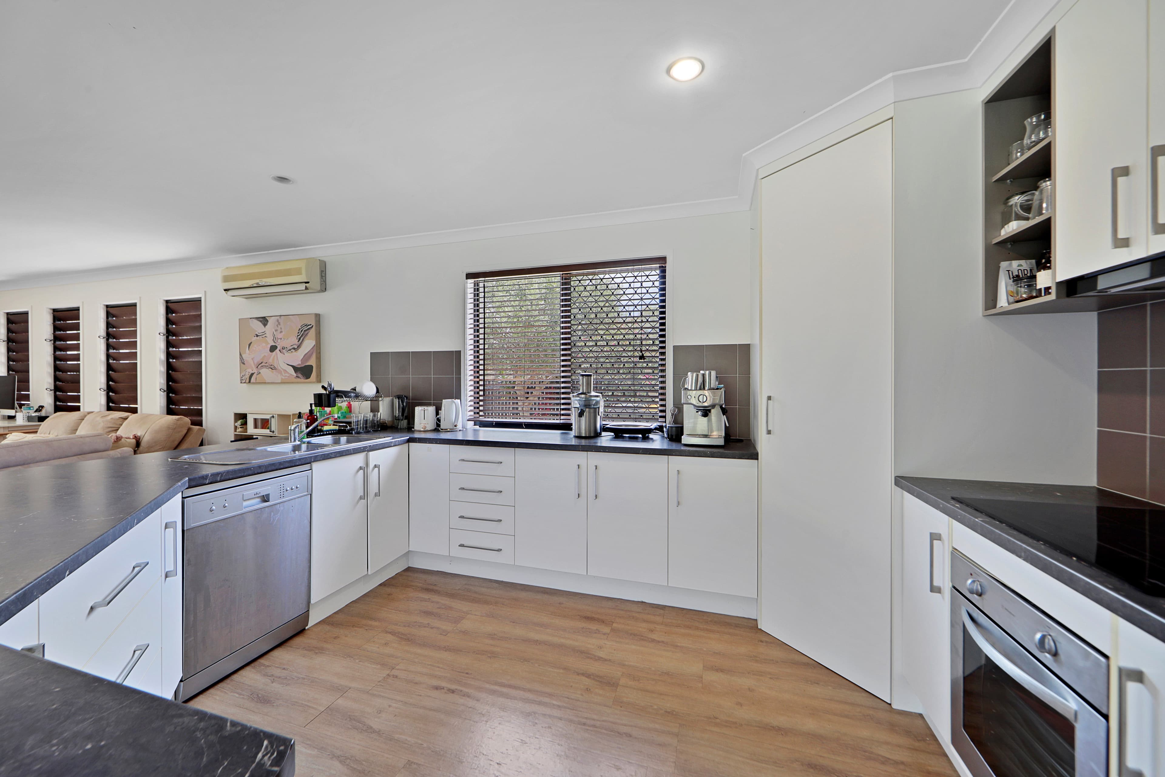 12 Treena Place, Innes Park QLD 4670, Innes Park - Thumbnail 5