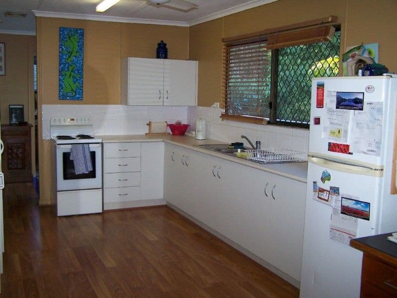 23 School Street, YEPPOON QLD 4703, Yeppoon - Thumbnail 2