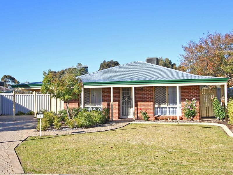 6 Desault Cove, BALLAJURA WA 6066, Ballajura - Thumbnail 4