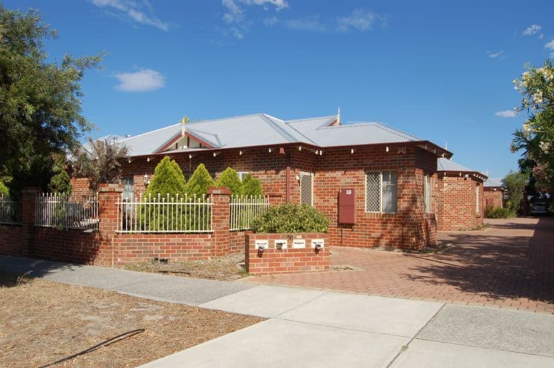56  Leonard Street, VICTORIA PARK WA 6100, Victoria Park - Image 1