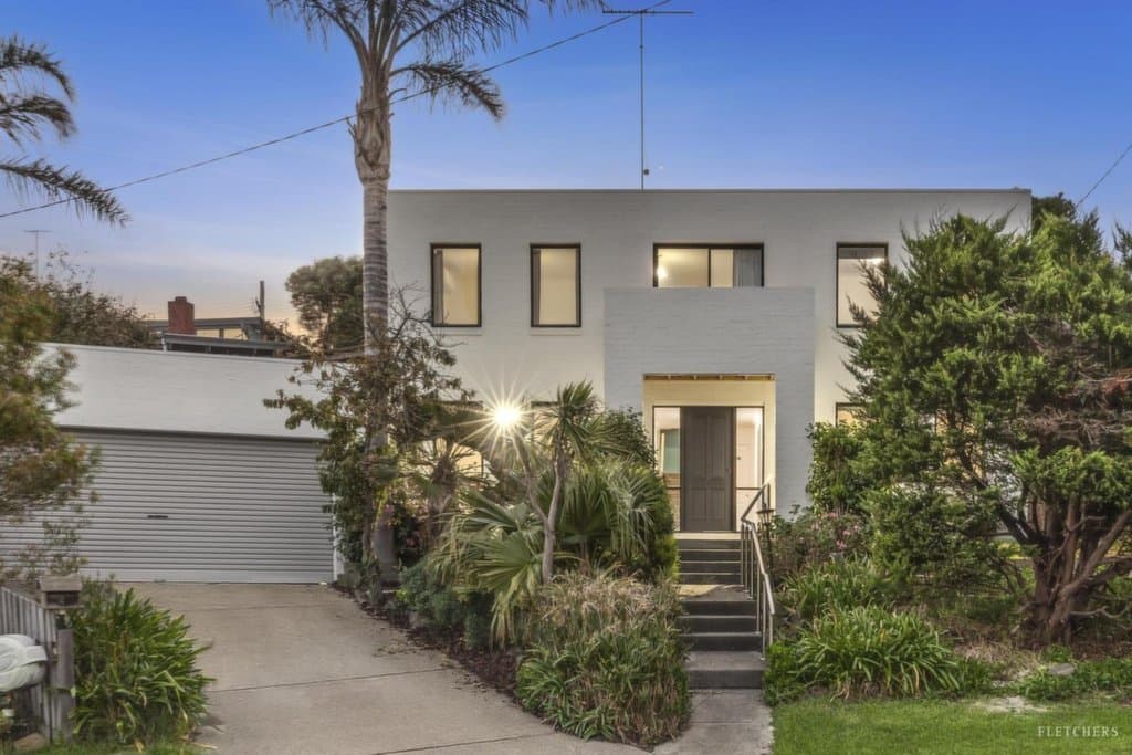 4 Richmond Court, Ocean Grove - Image 1
