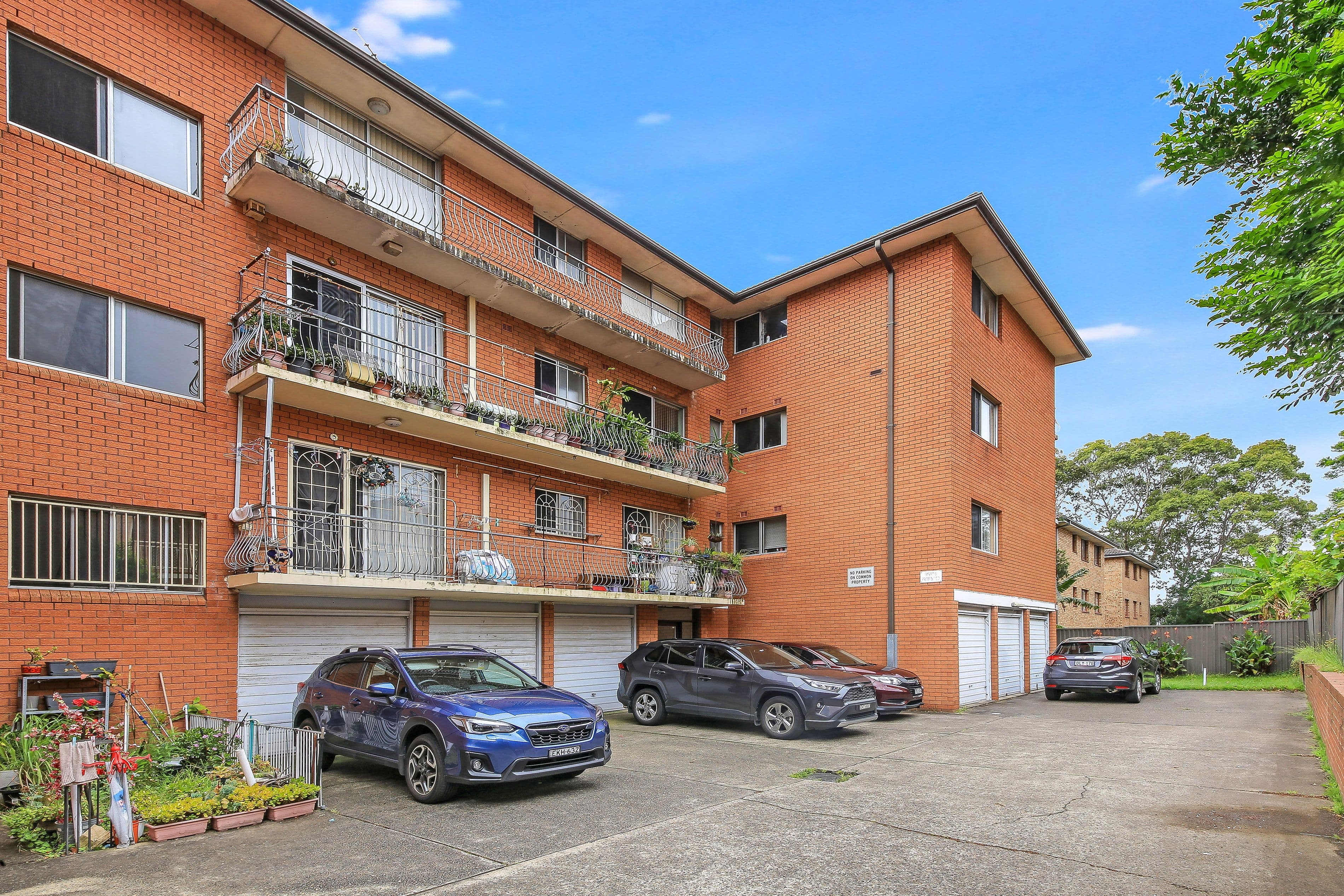 62 Park Street, Campsie NSW 2194, Campsie - Thumbnail 2