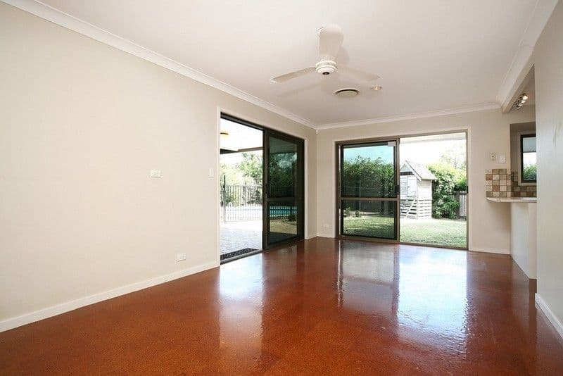8 Mirimiri Close, JINDALEE QLD 4074, Jindalee - Thumbnail 3