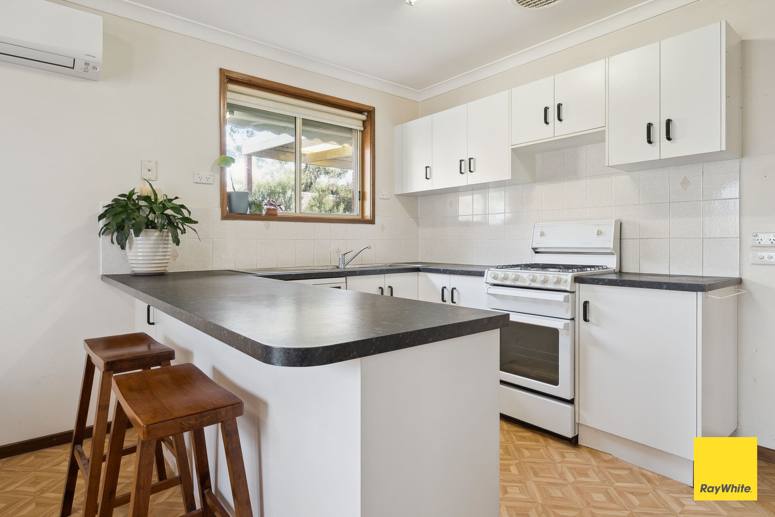 14 Wattle View Grove, California Gully VIC 3556, California Gully - Thumbnail 2