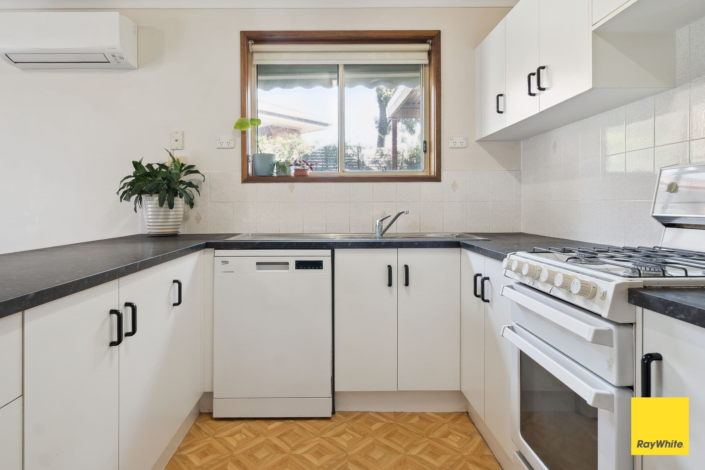 14 Wattle View Grove, California Gully VIC 3556, California Gully - Thumbnail 3