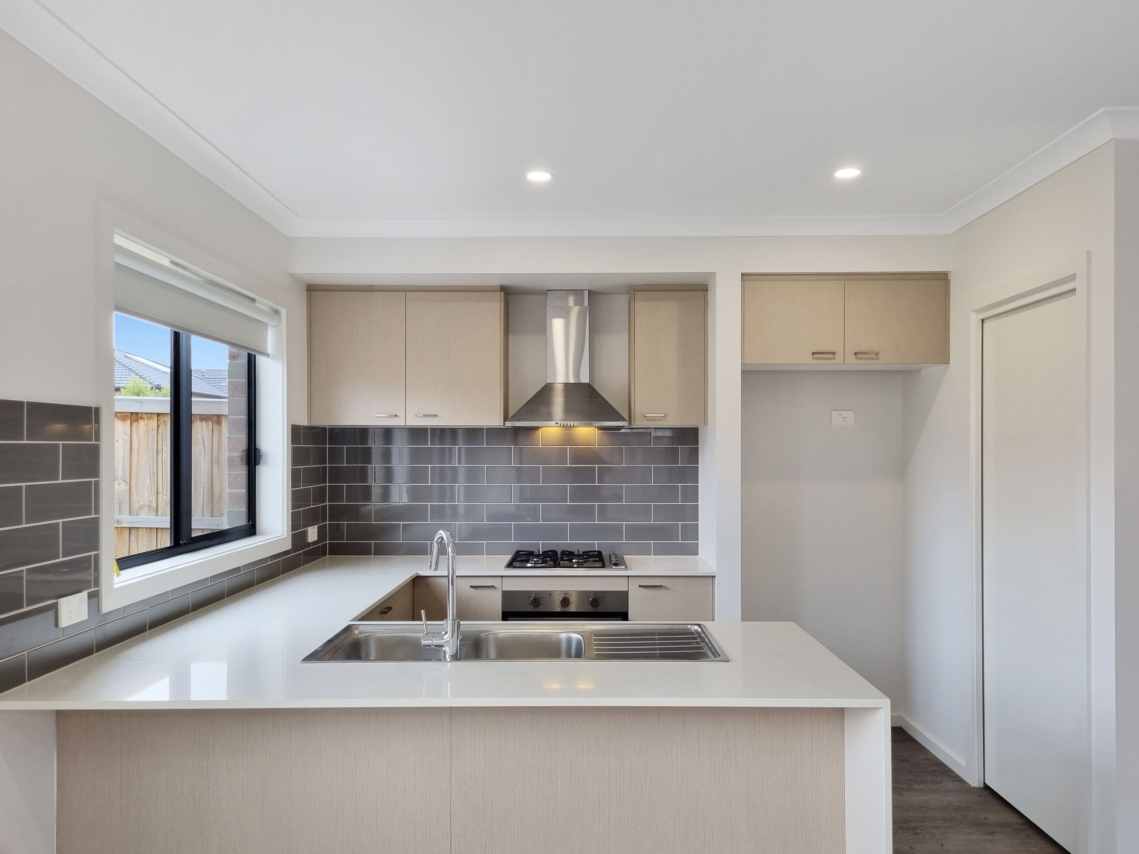 40 Barbra Drive, CHARLEMONT VIC 3217, Charlemont - Thumbnail 2