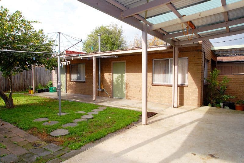 323 Corrigan Road, KEYSBOROUGH VIC 3173, Keysborough - Thumbnail 2
