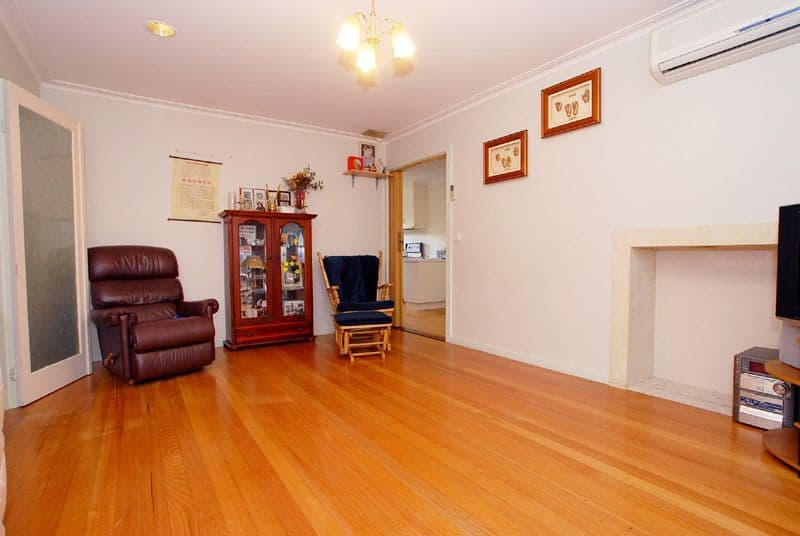323 Corrigan Road, KEYSBOROUGH VIC 3173, Keysborough - Thumbnail 5