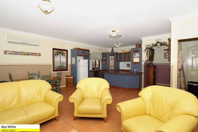 1 Hazelnut Close, WARNER QLD 4500, Warner - Thumbnail 4