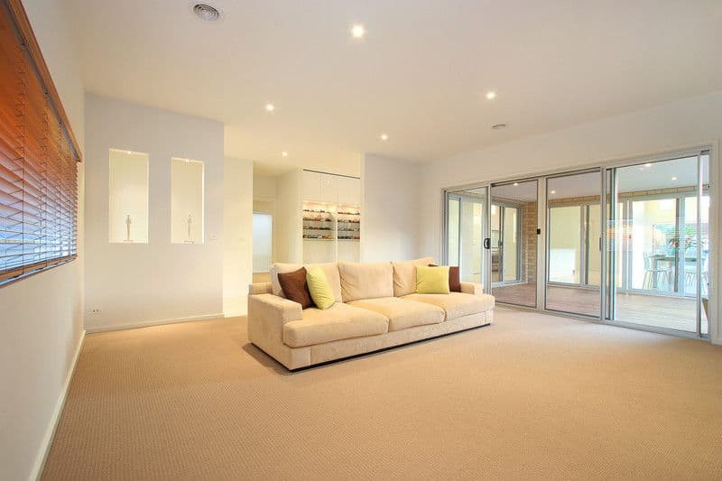 2  Seachange Court, MOUNT MARTHA VIC 3934, Mount Martha - Thumbnail 3