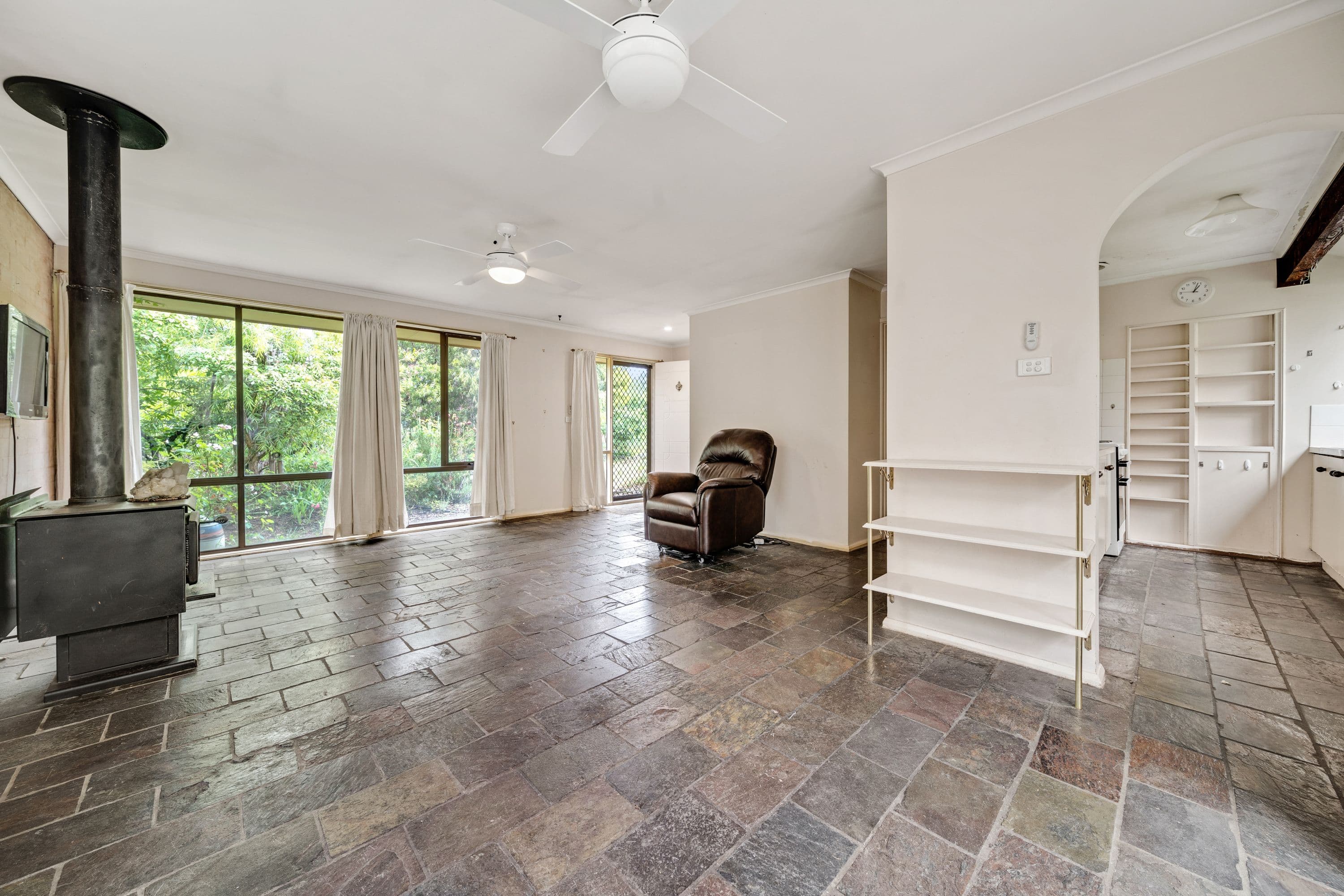 9 Dore Court, Evatt ACT 2617, Evatt - Thumbnail 4