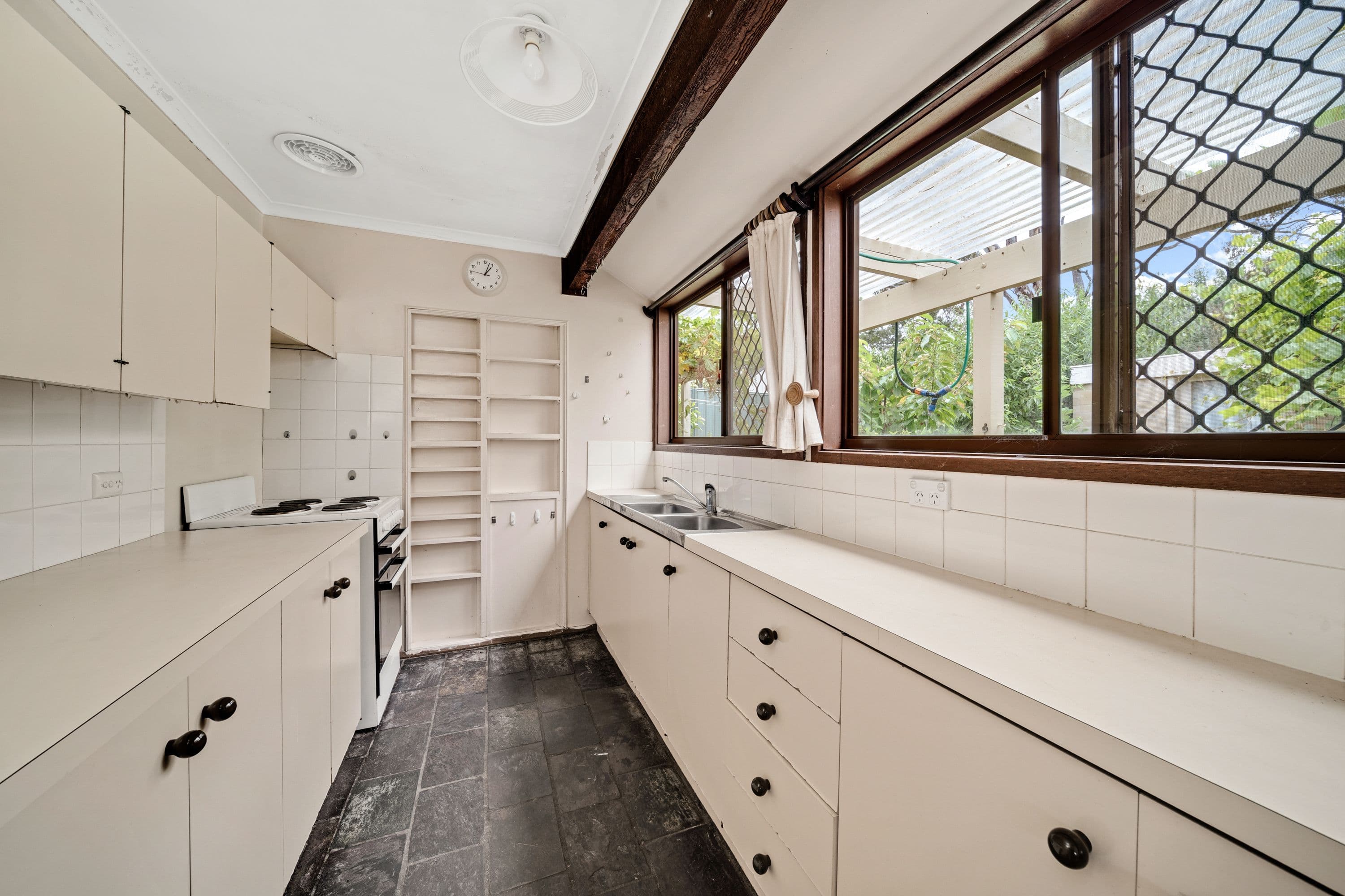 9 Dore Court, Evatt ACT 2617, Evatt - Thumbnail 5