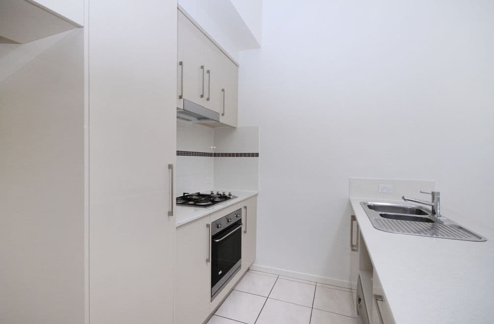 76 Durham Street, ST LUCIA QLD 4067, St Lucia - Thumbnail 2