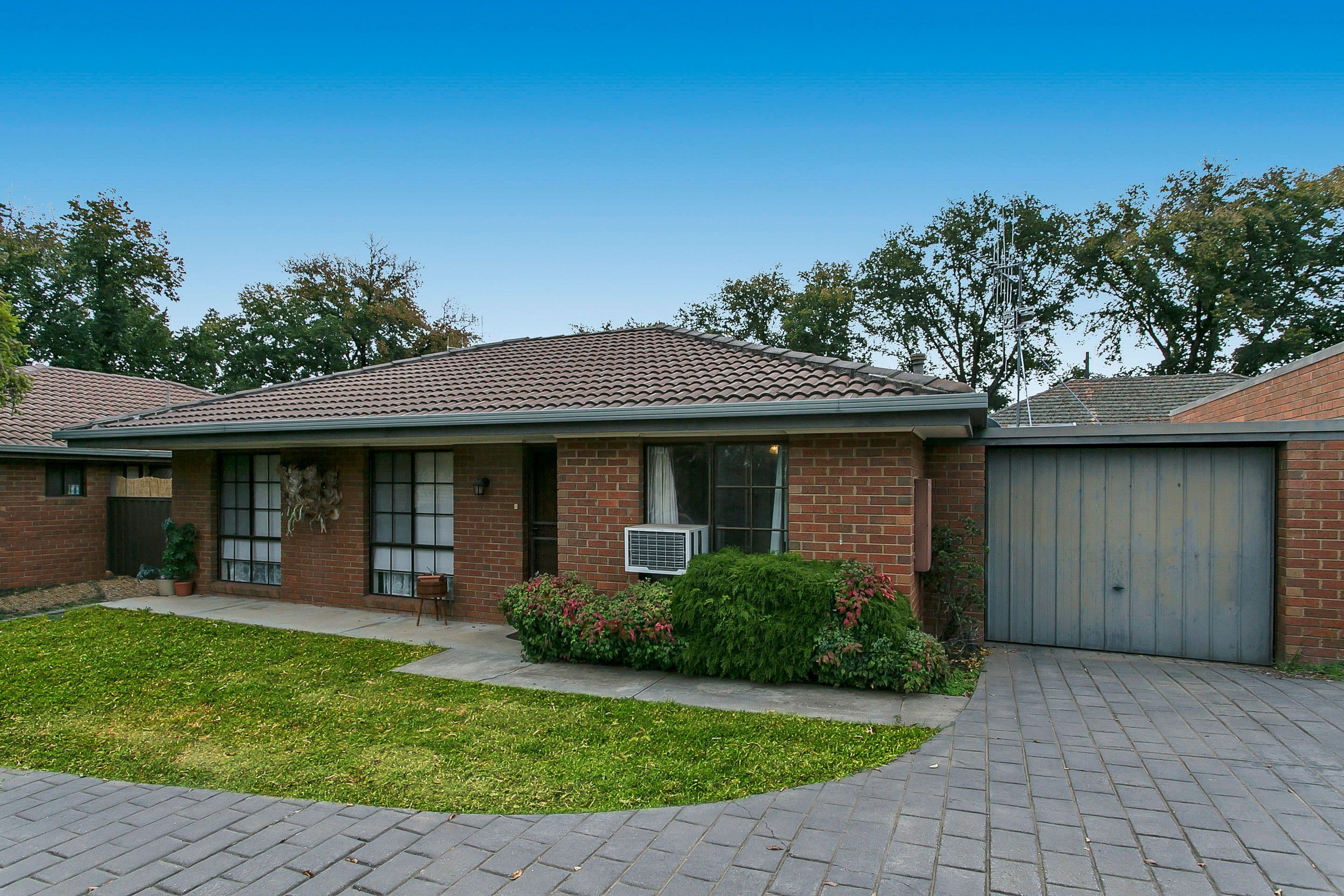 16 Wade Street, Golden Square VIC 3555, Golden Square - Image 1