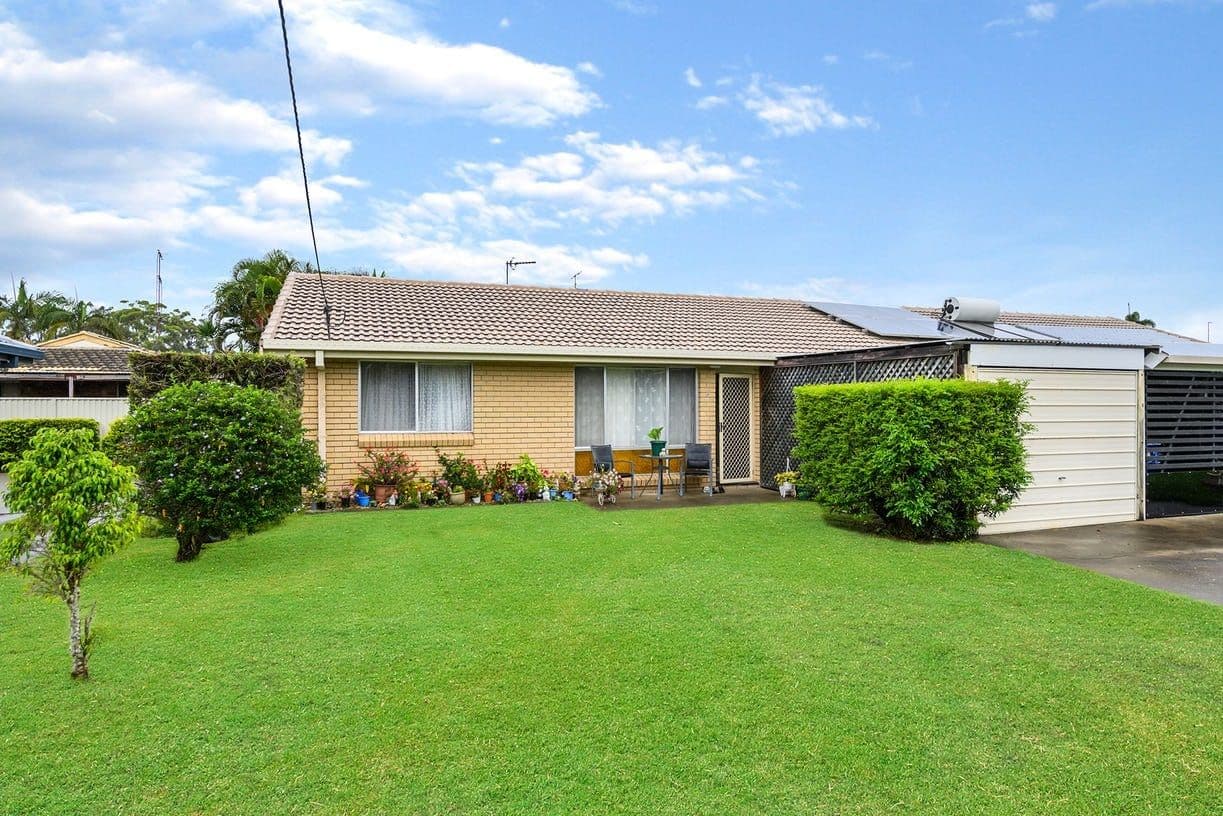6 Crisp Court, Miami QLD 4220, Miami - Image 1