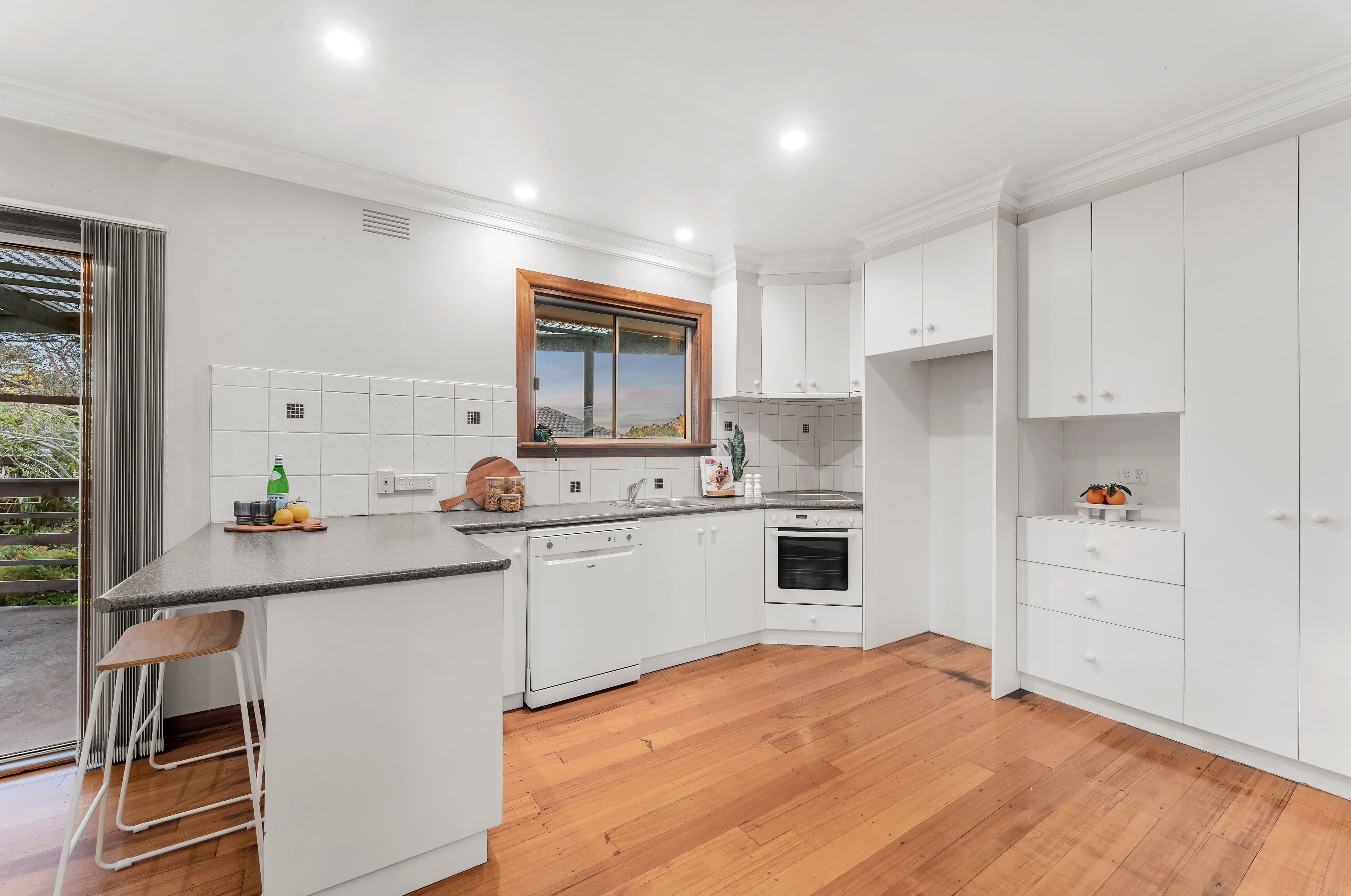 6 Wilkinson Street, Macleod VIC 3085, Macleod - Thumbnail 4