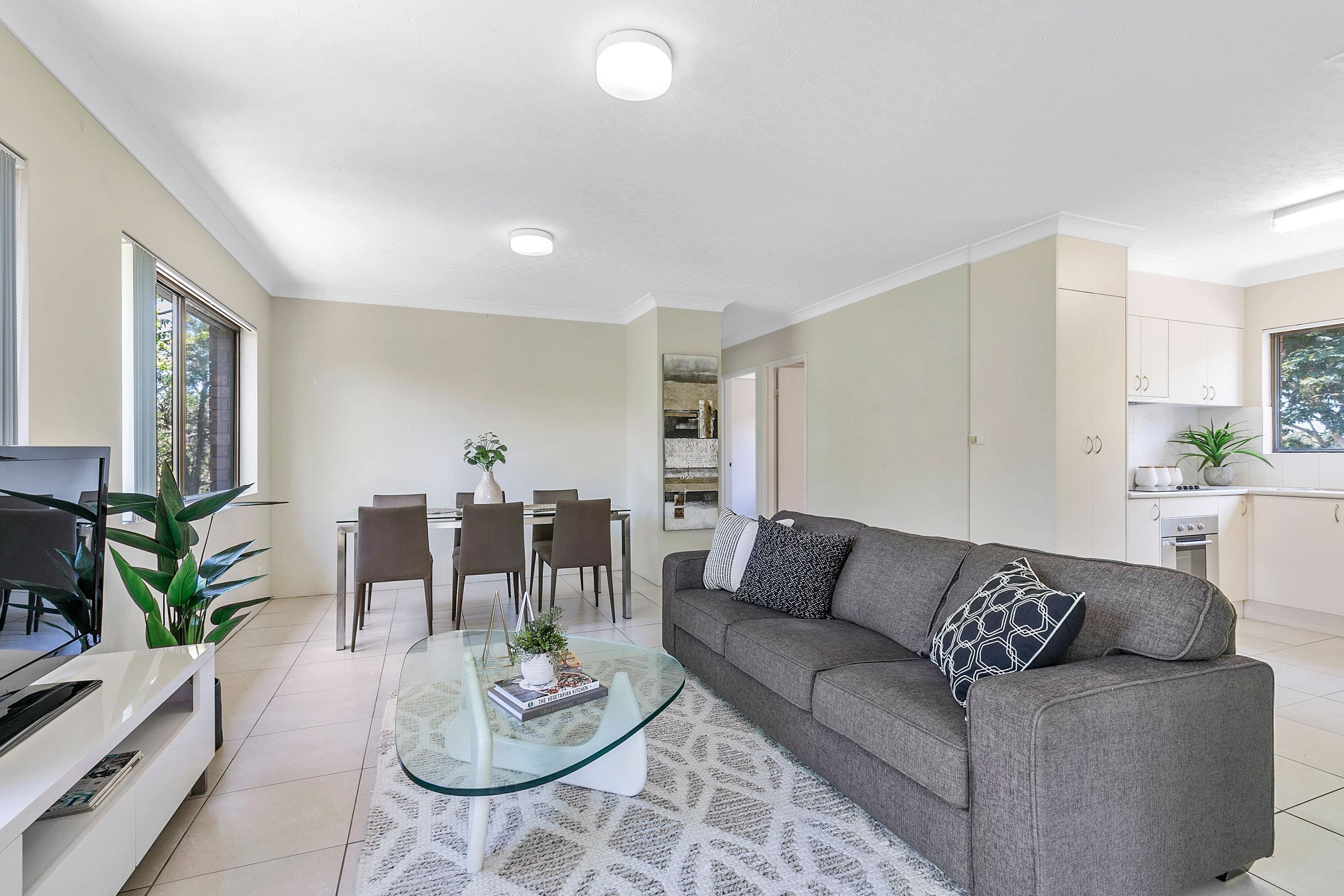 44 Brighton Road, Highgate Hill QLD 4101, Highgate Hill - Thumbnail 2