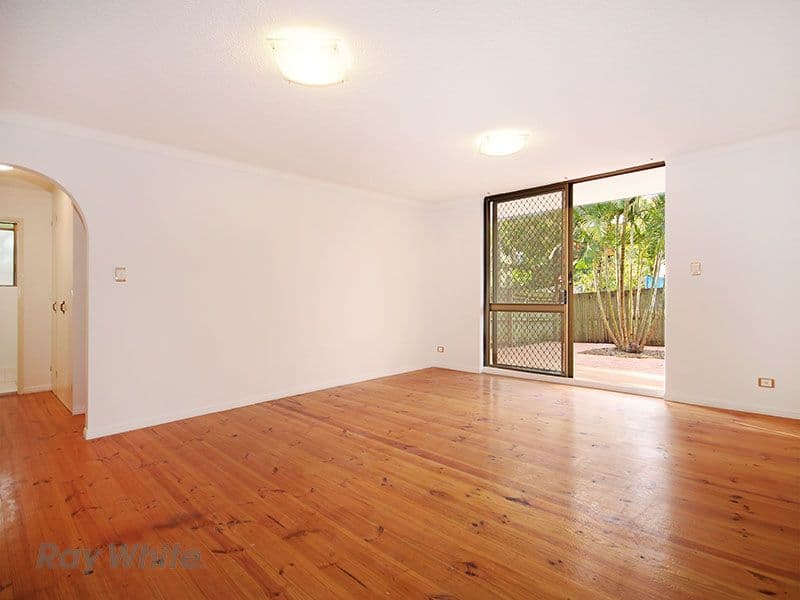 15 Waverley Road, TARINGA QLD 4068, Taringa - Thumbnail 3