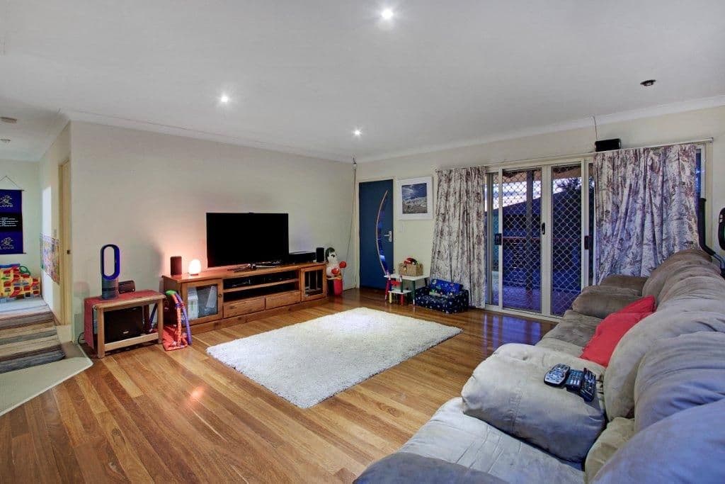 4B Oyster Point Road, BANORA POINT NSW 2486, Banora Point - Thumbnail 2