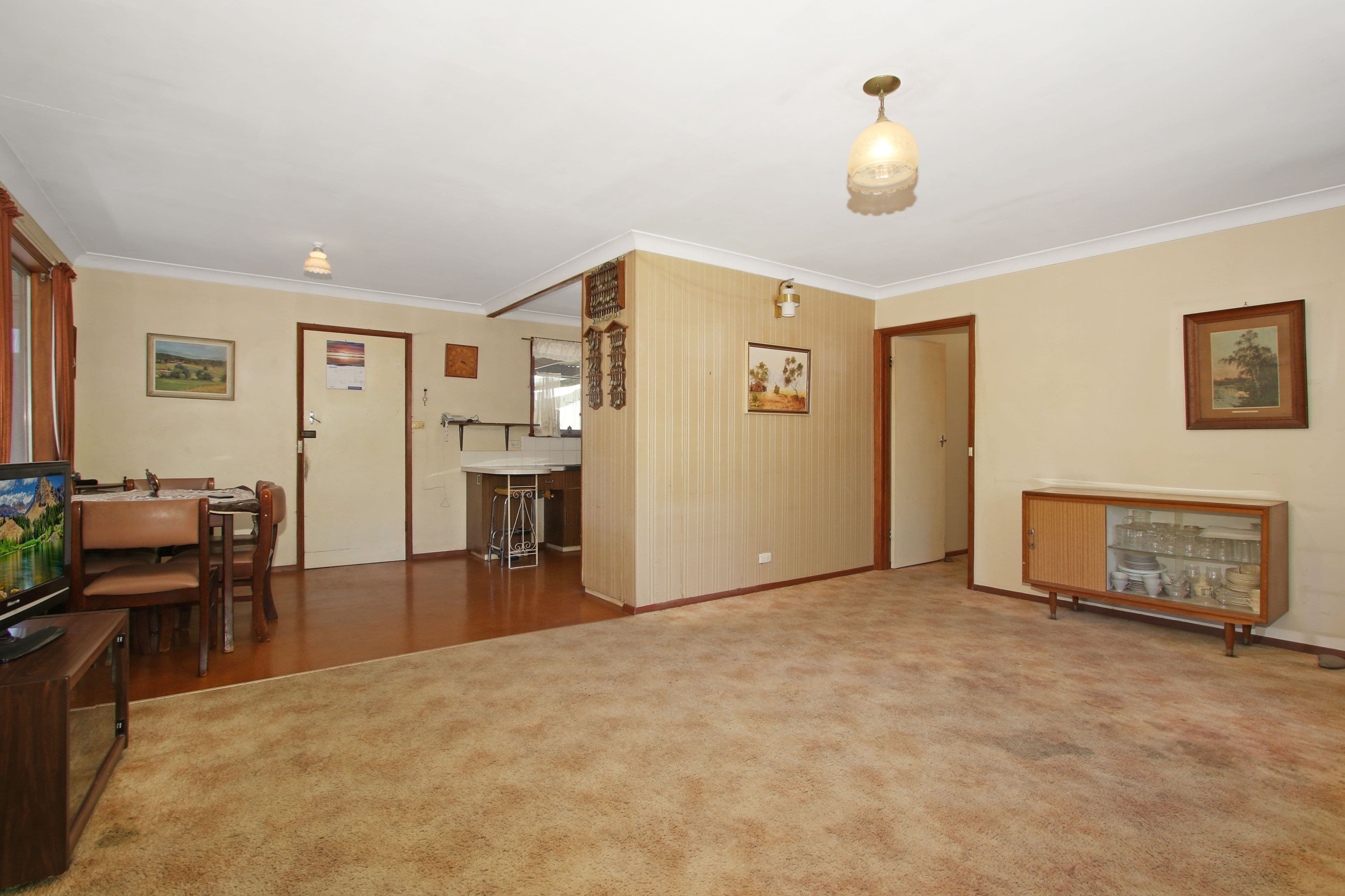 48 Kaldari Crescent, Glenfield Park, Glenfield Park - Thumbnail 2