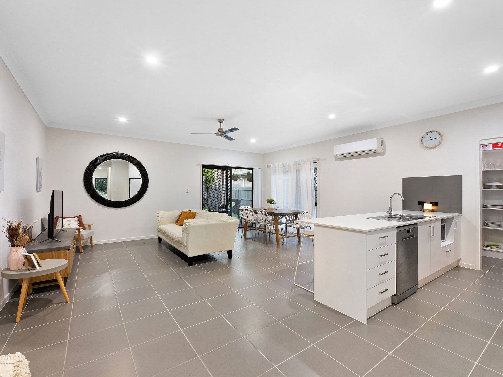 25 Danbulla Street, South Ripley QLD 4306, South Ripley - Thumbnail 3
