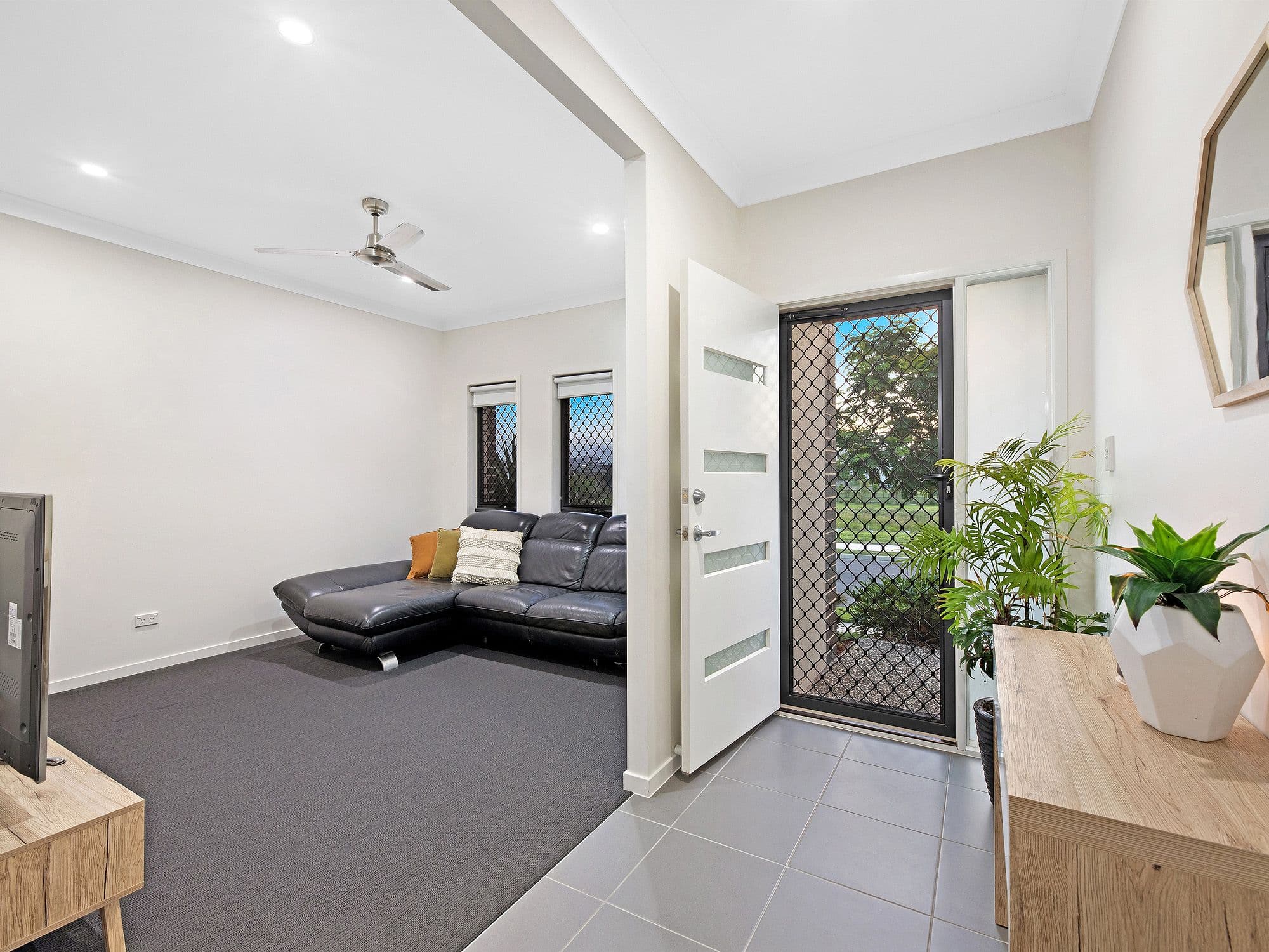 25 Danbulla Street, South Ripley QLD 4306, South Ripley - Thumbnail 8