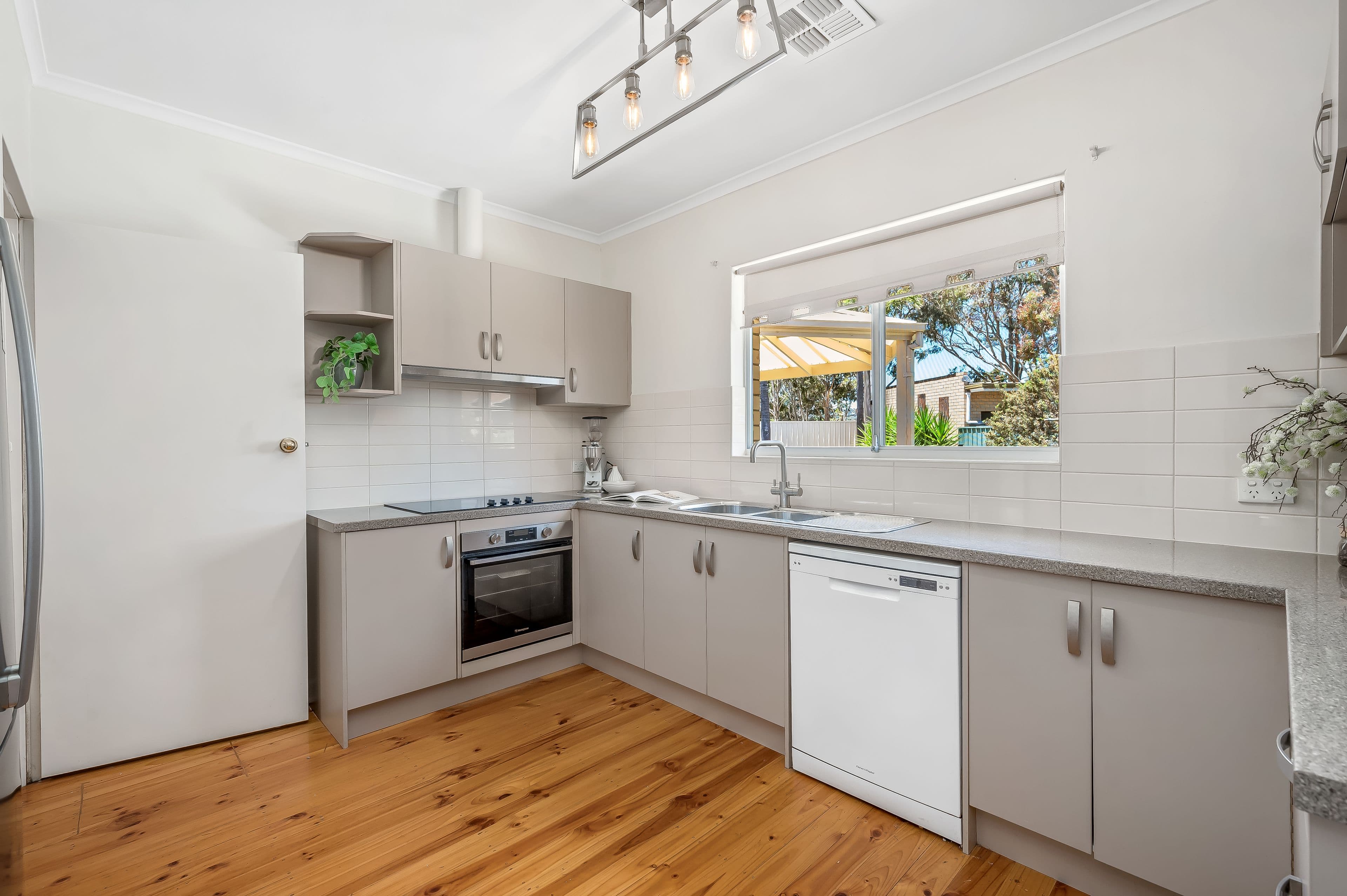 10 Osmond Road, Marion SA 5043, Marion - Thumbnail 6