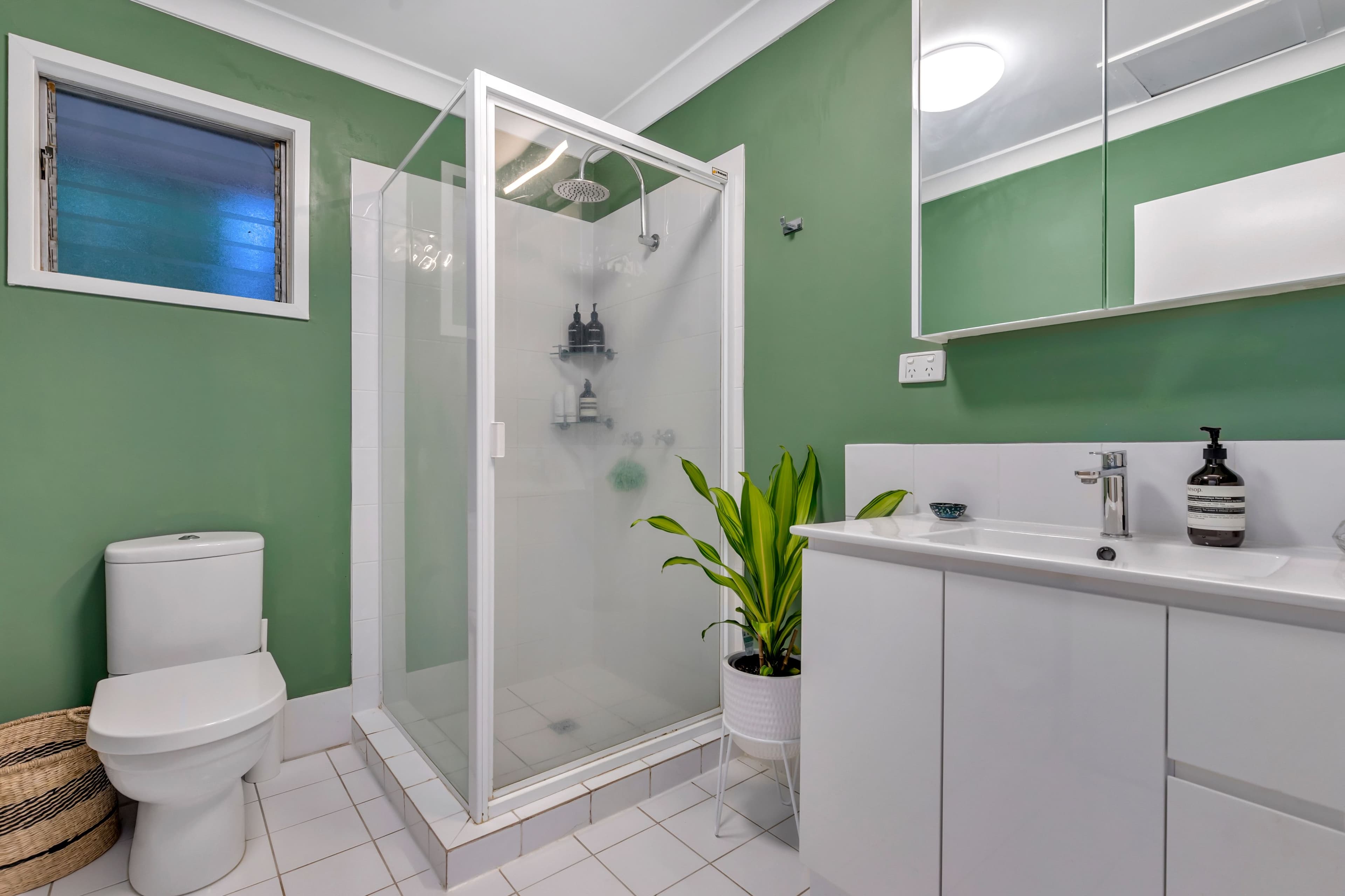 18 Walter Avenue, East Brisbane QLD 4169, East Brisbane - Thumbnail 8