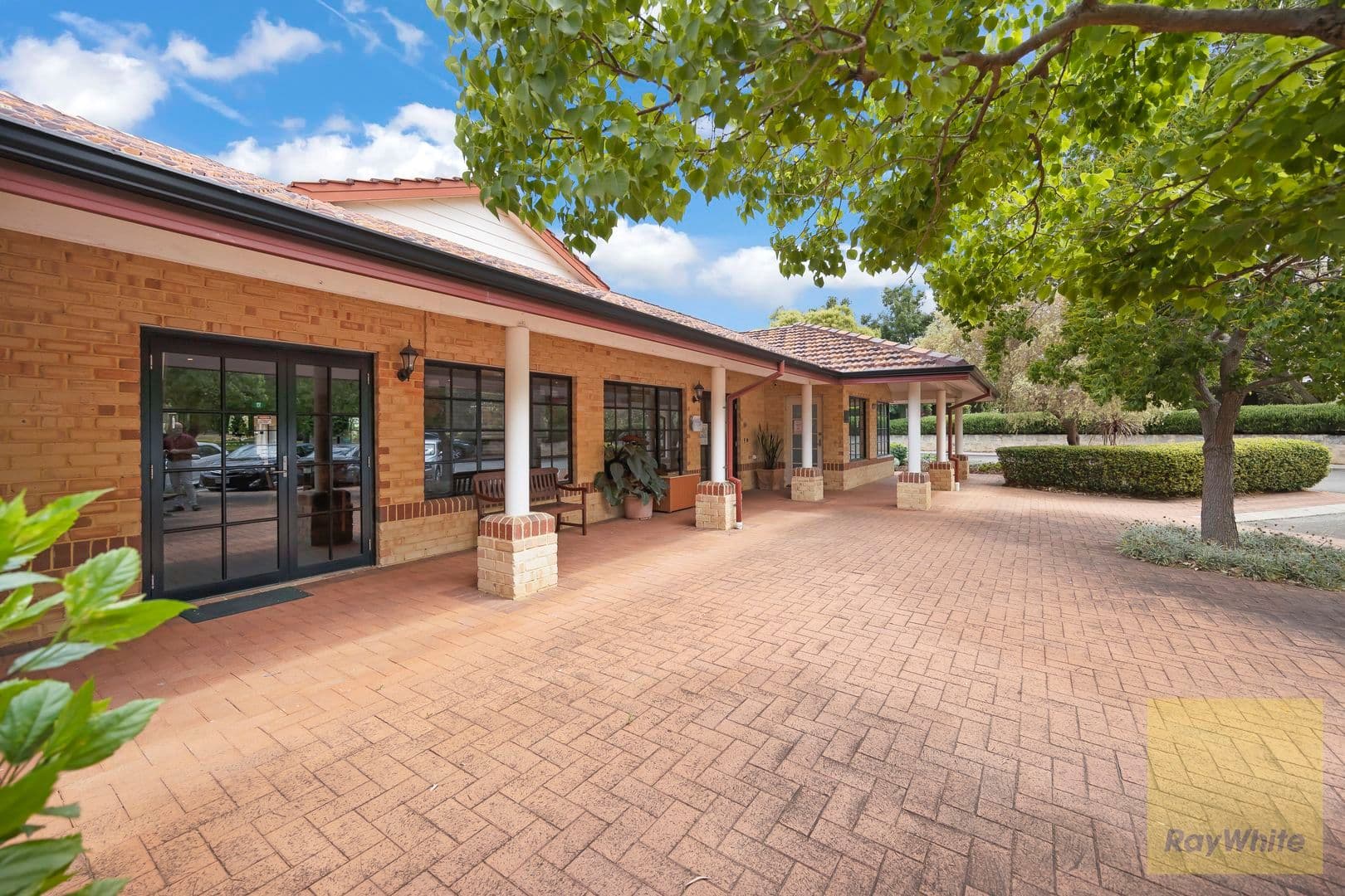 45 Berkshire Road, Forrestfield WA 6058, Forrestfield - Thumbnail 3
