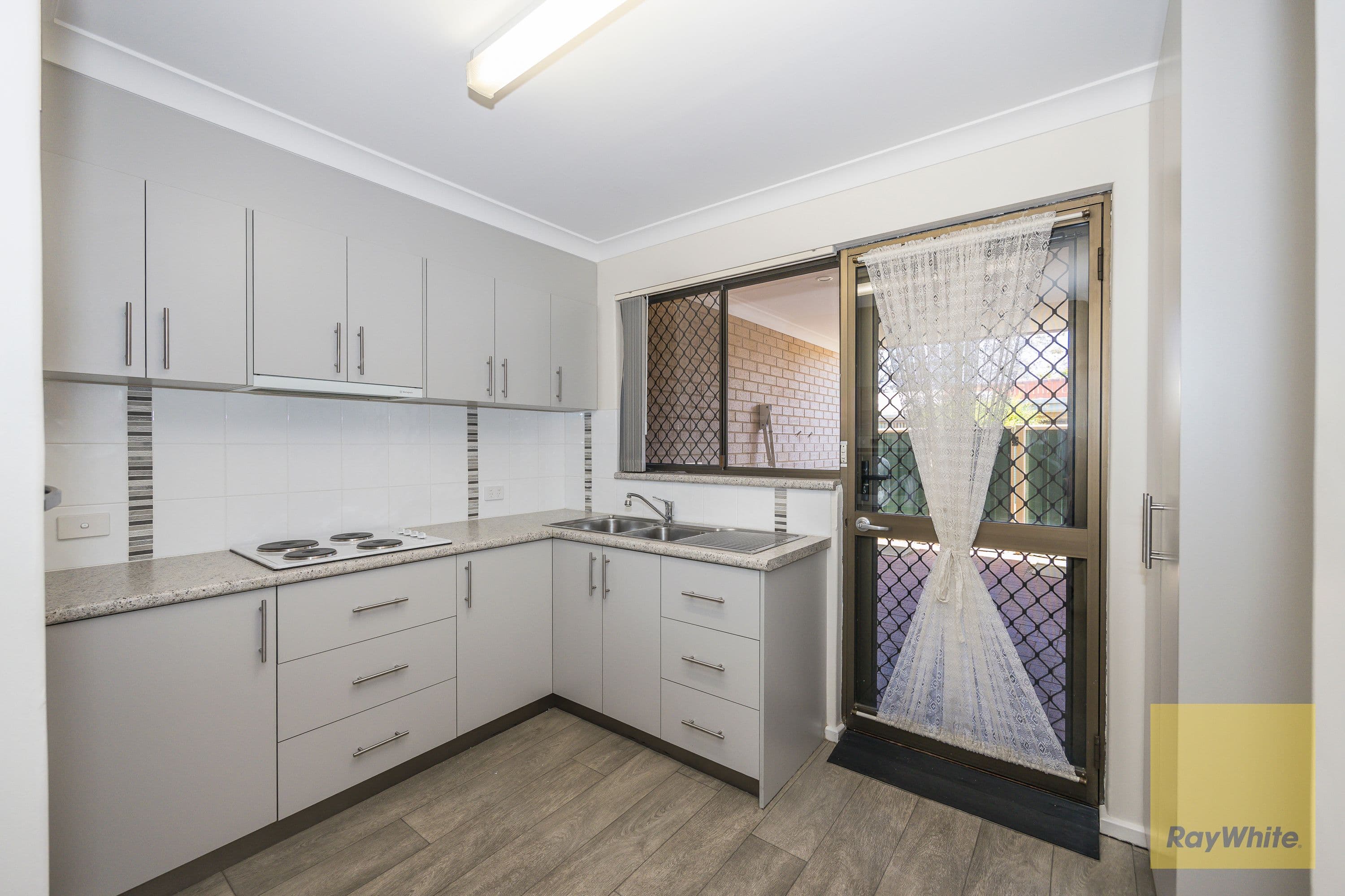 45 Berkshire Road, Forrestfield WA 6058, Forrestfield - Thumbnail 6
