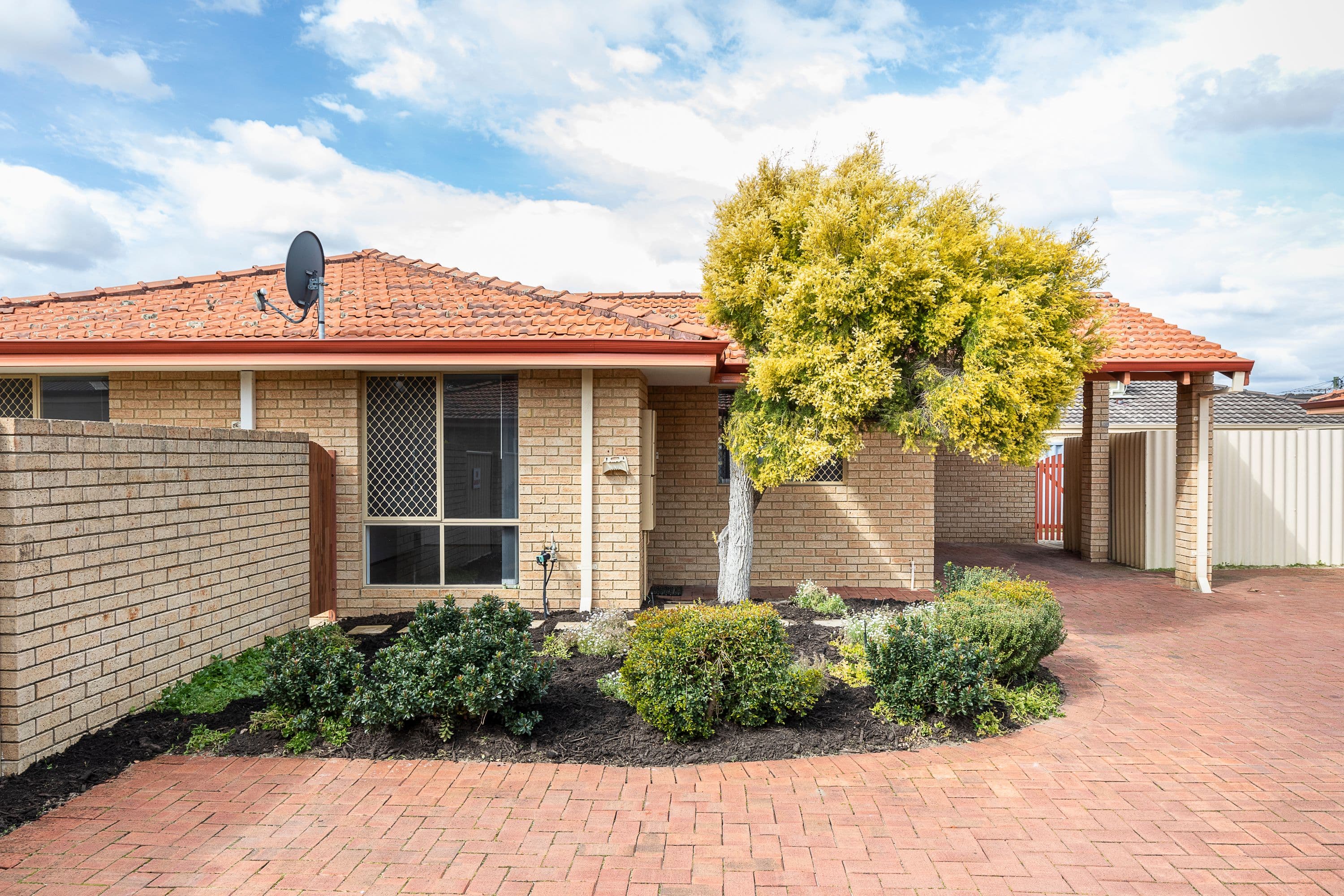 8 Valentine Avenue, Dianella WA 6059, Dianella - Image 1