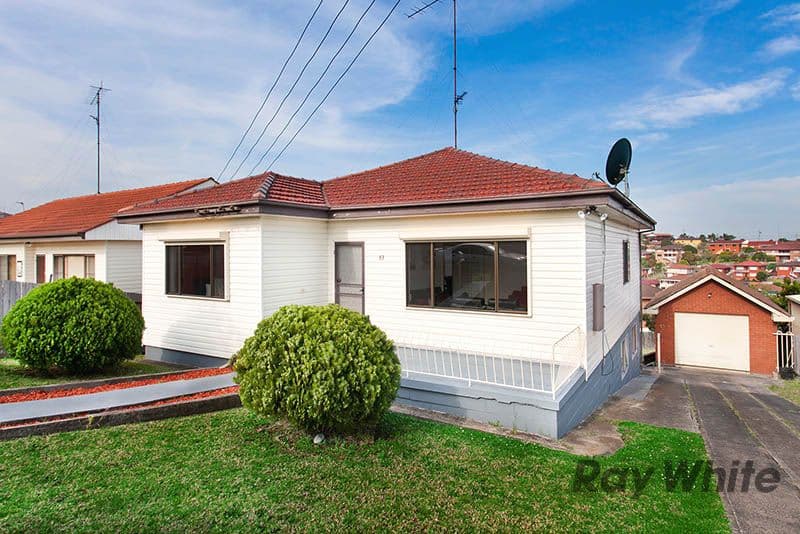 63 Weringa Avenue, LAKE HEIGHTS NSW 2502, Lake Heights - Image 1