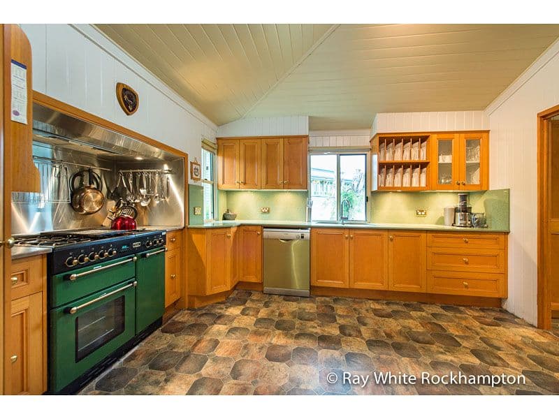 4 Anderson Street, Allenstown QLD 4700, Allenstown - Thumbnail 3