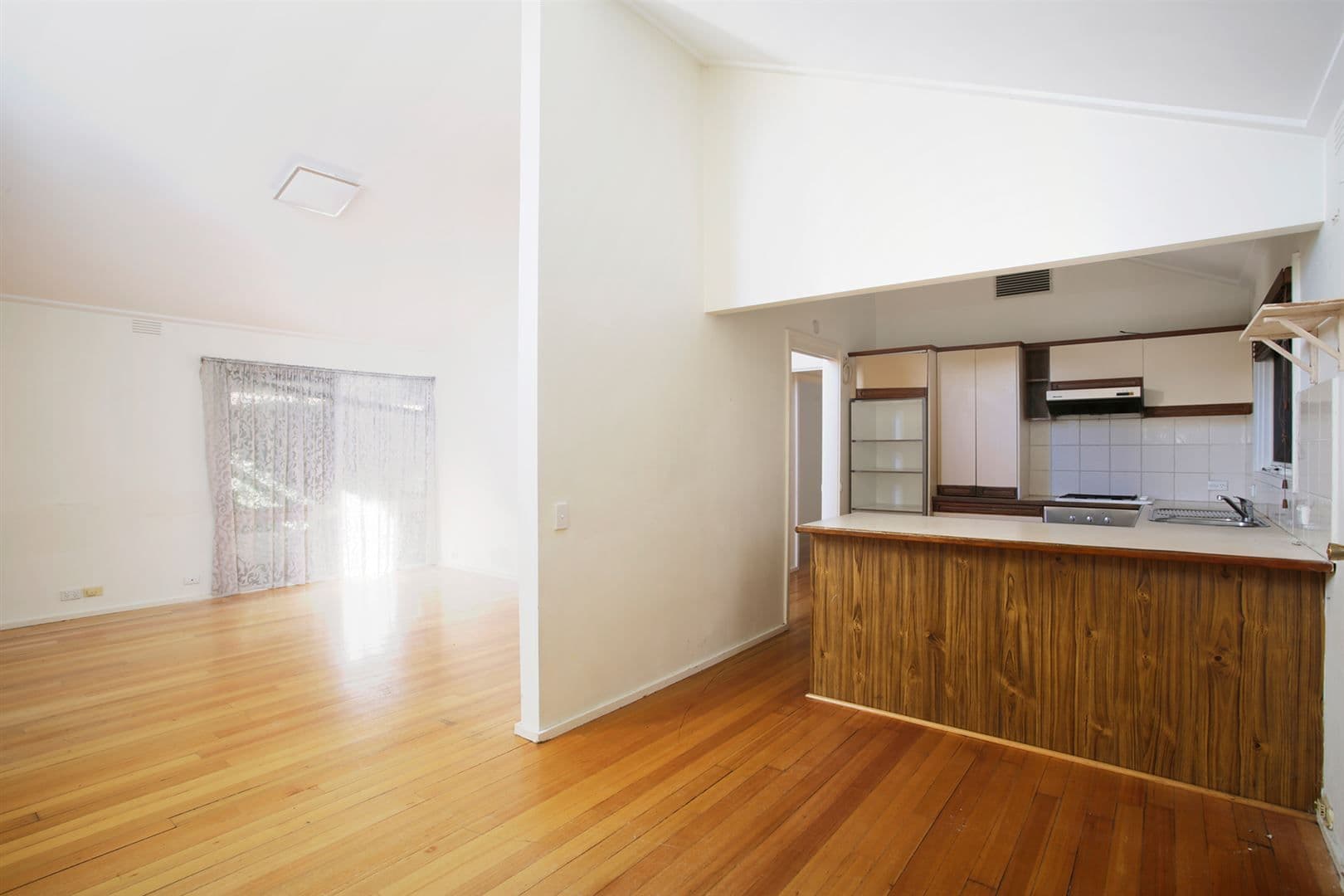545 Waverley Road, Glen Waverley VIC 3150, Glen Waverley - Thumbnail 5