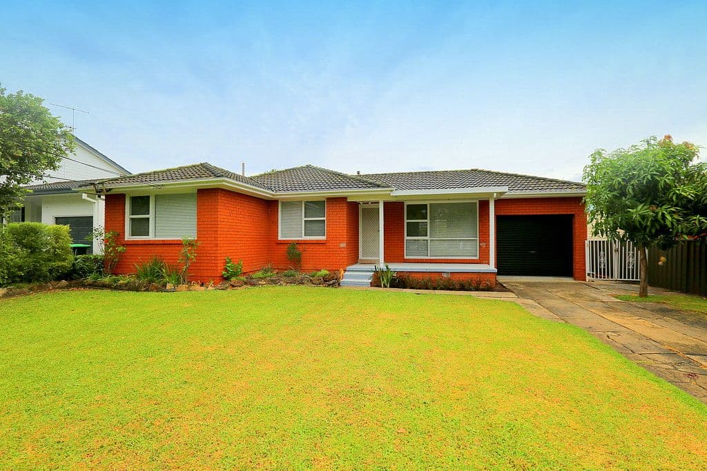 11 Baxter Road, Bass Hill - Image 1