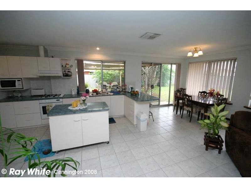 15 Langham Gardens, WILSON WA 6107, Wilson - Thumbnail 3