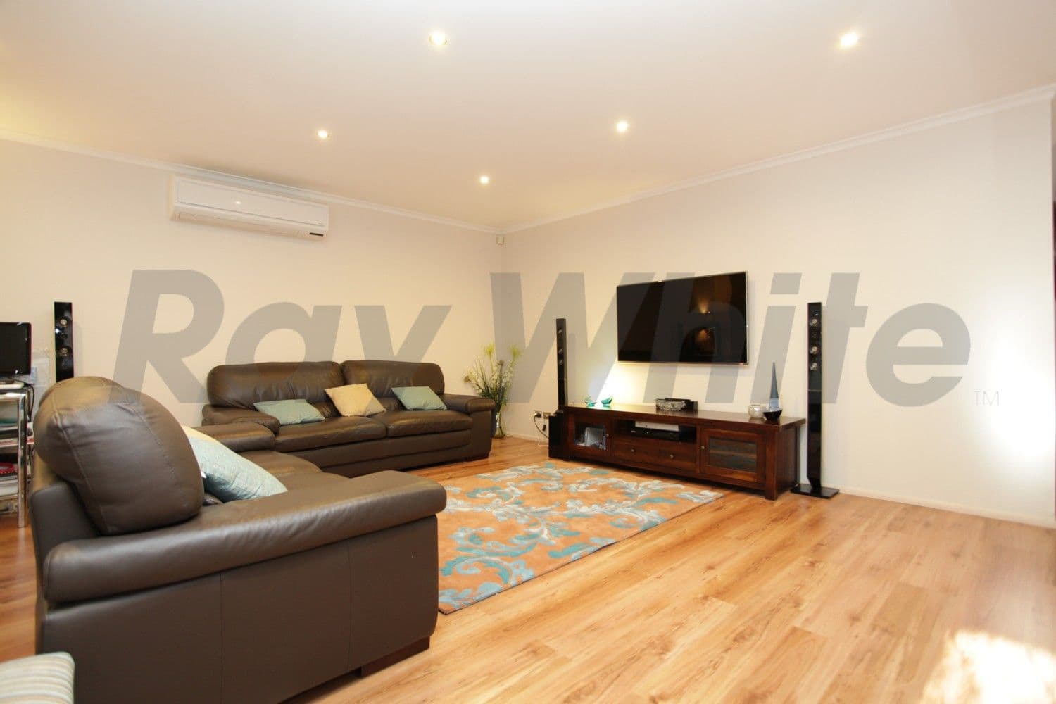 8 Dillwynia Drive, GLENMORE PARK NSW 2745, Glenmore Park - Thumbnail 2