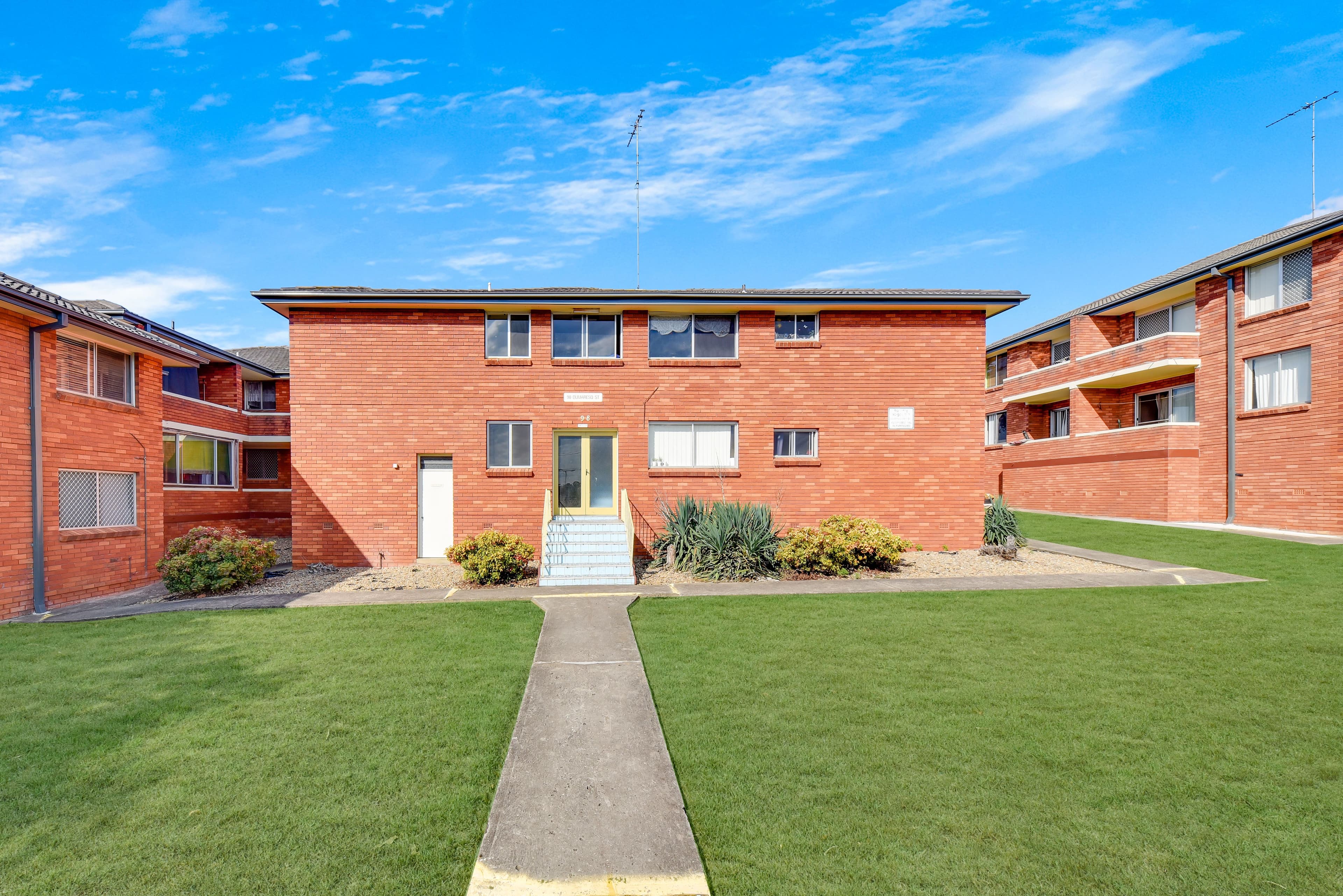 98 Dumaresq Street, Campbelltown NSW 2560, Campbelltown - Thumbnail 2