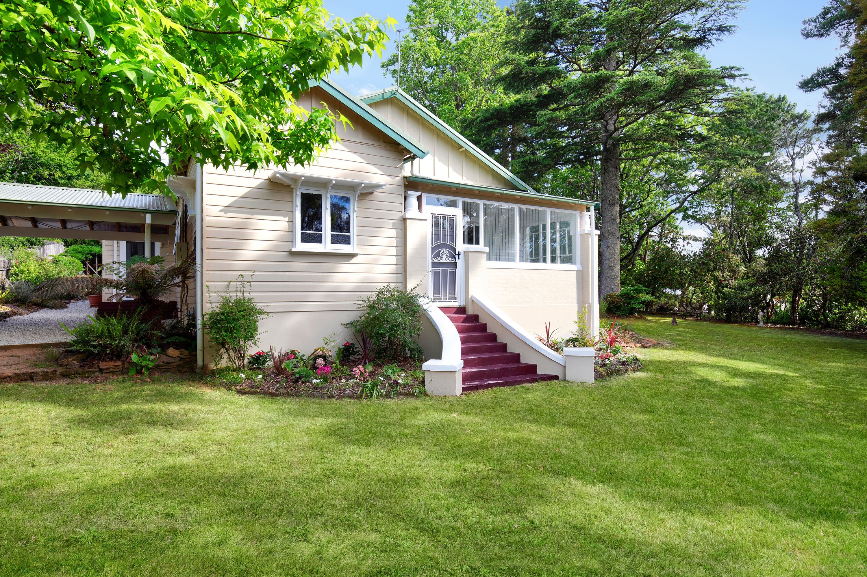 8 Young Lane, Blackheath NSW 2785, Blackheath - Image 1
