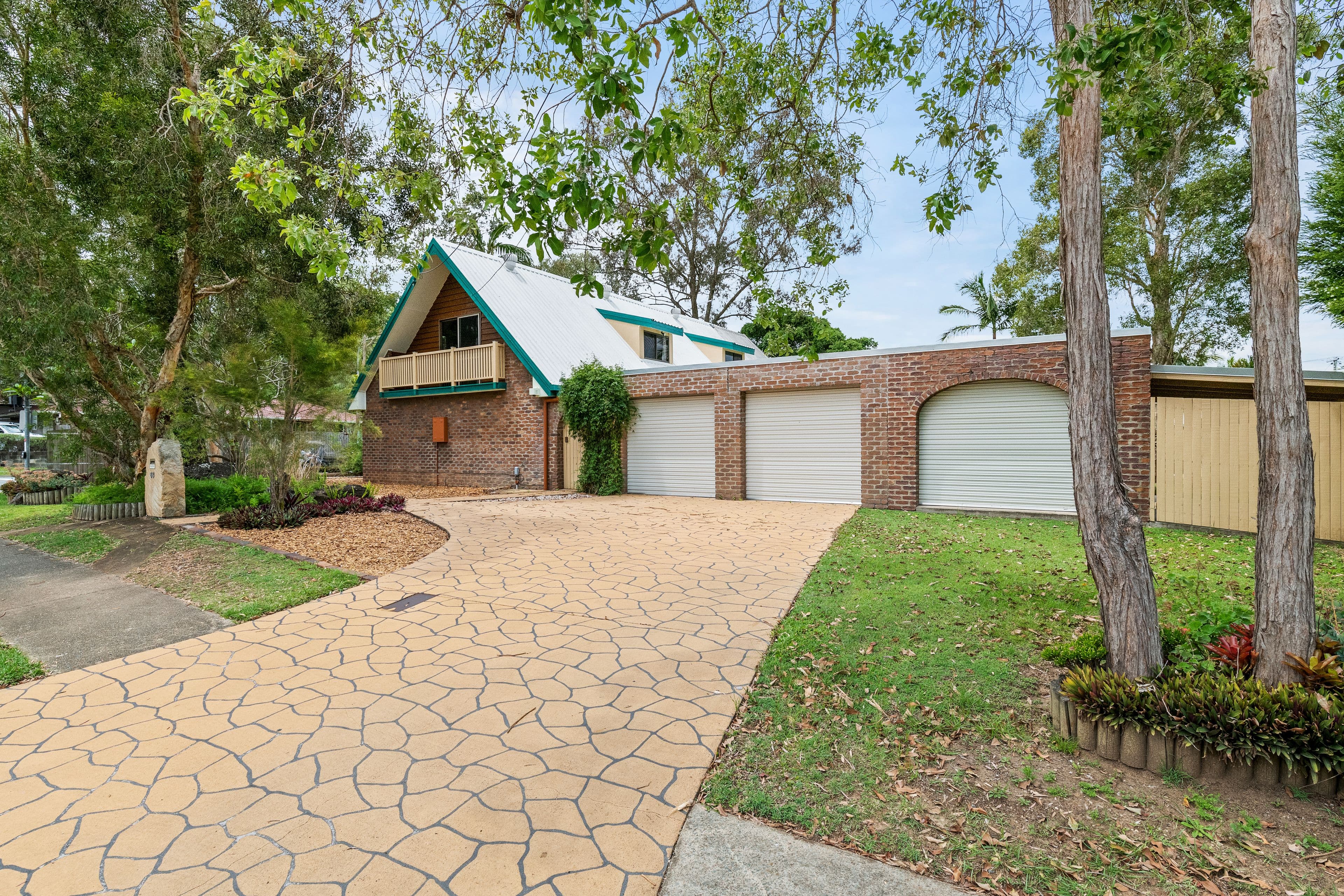 63 Daisy Hill Road, Daisy Hill QLD 4127, Daisy Hill - Thumbnail 2