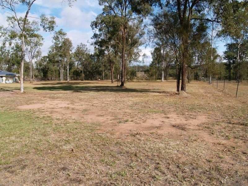 13 Cockatoo Drive, GATTON QLD 4343, Gatton - Thumbnail 5
