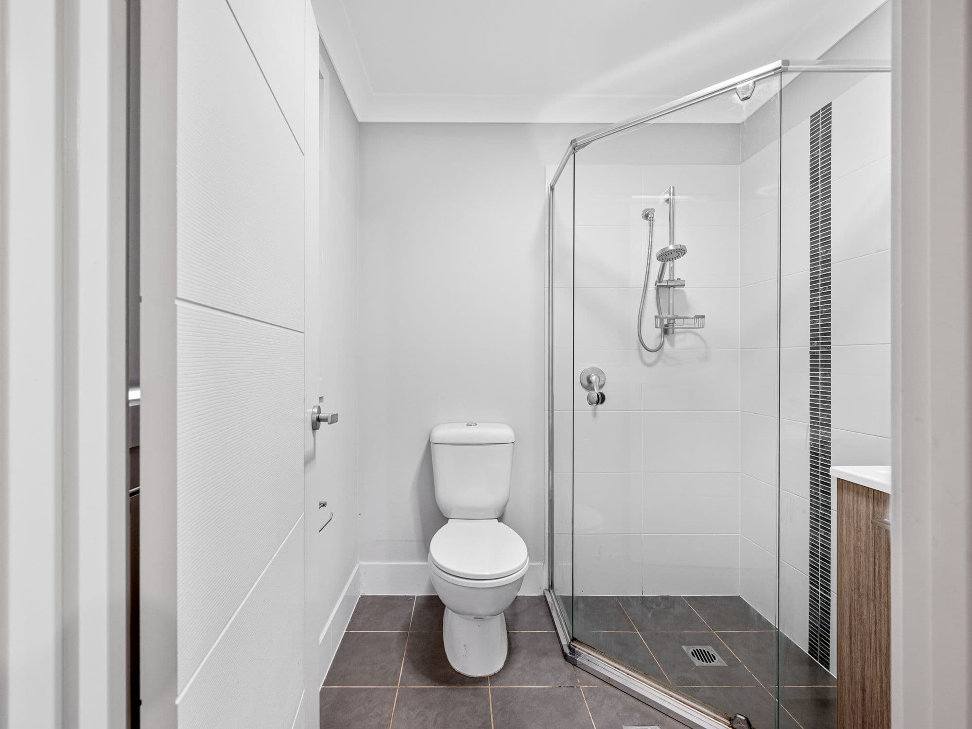 1/7-9 Princes Way, Drouin, Spring Farm - Thumbnail 7