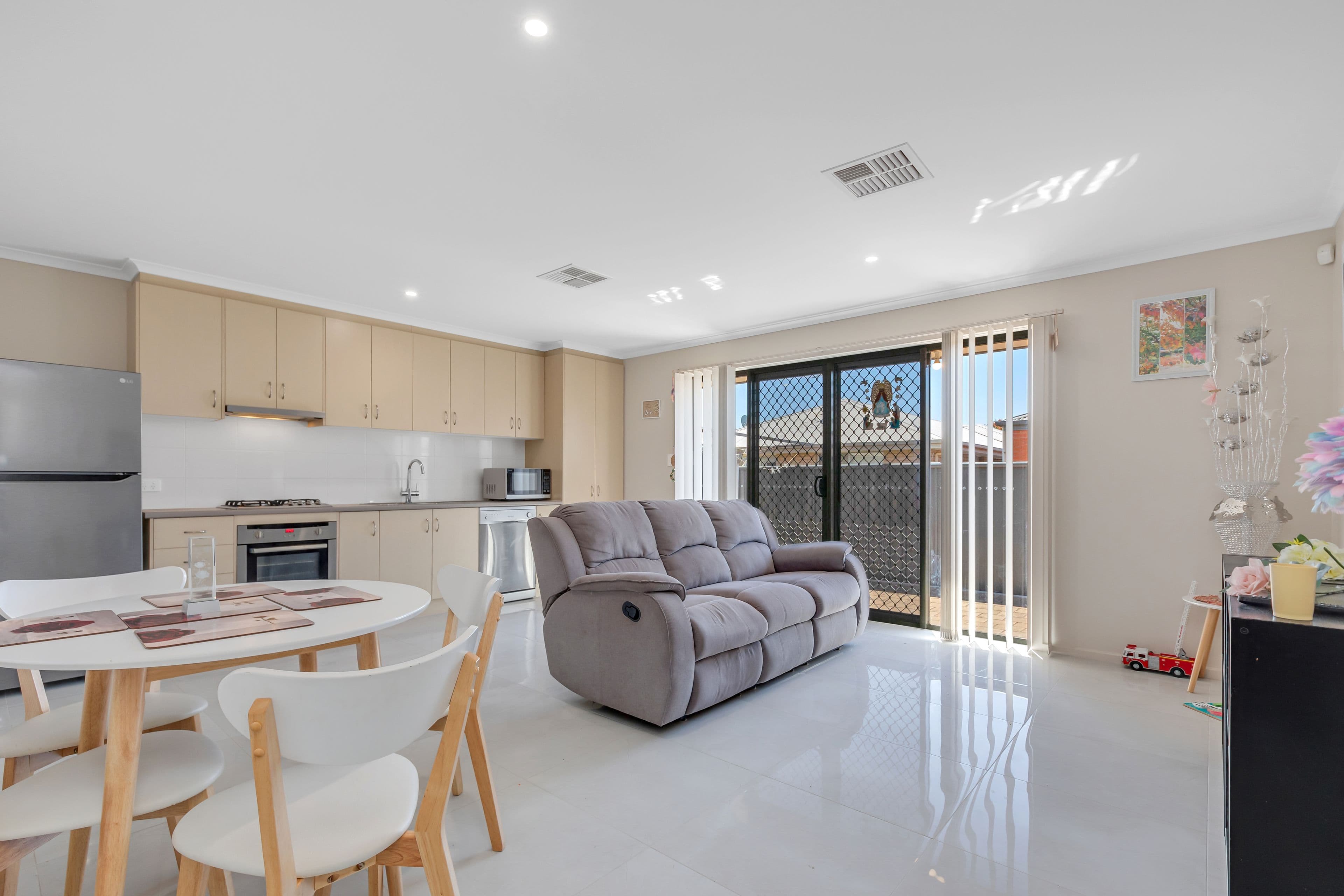 10 Torrens Street, Andrews Farm SA 5114, Andrews Farm - Thumbnail 3