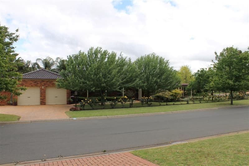 5 Pinehurst Avenue, DUBBO NSW 2830, Dubbo - Image 1
